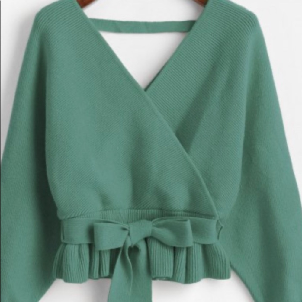 ZAFUL plunging bat wing sleeve sweater